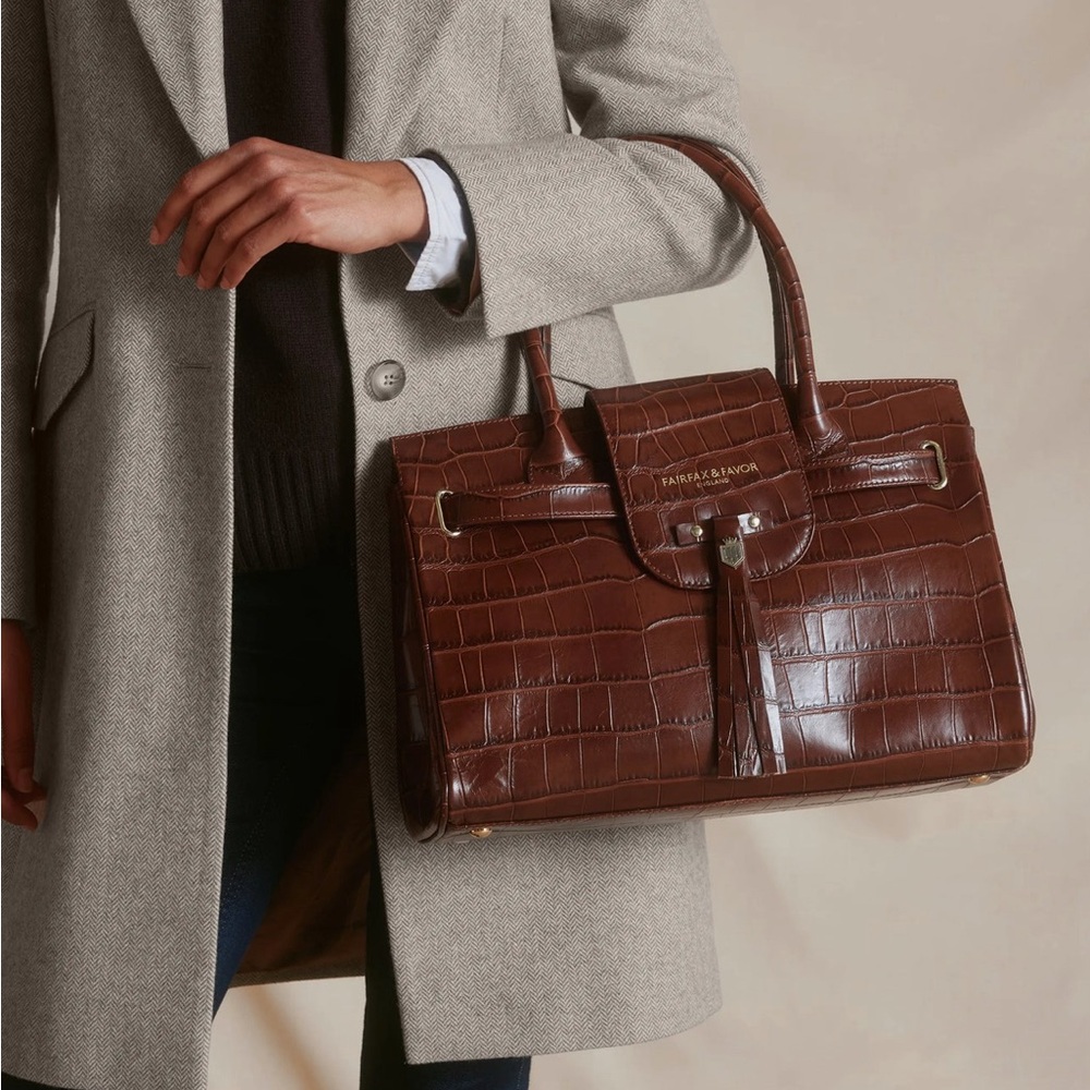 Fairfax & Favor England Windsor Handbag in Conker Brown Croc Print Leather - Picture 7 of 11